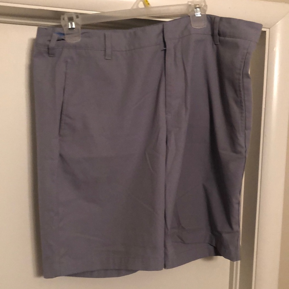 Adidas ClimaLite golf shorts LIKE NEW